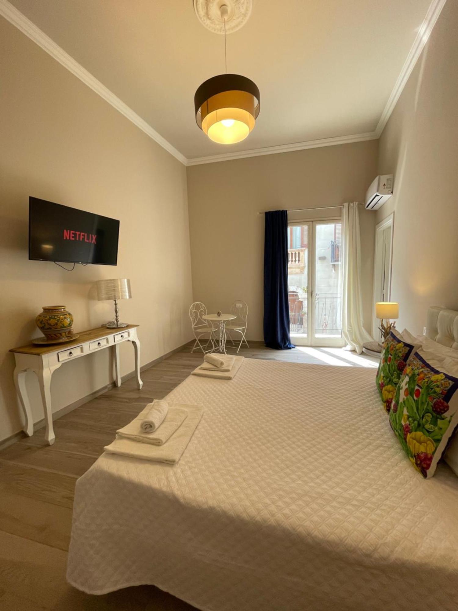 Hotel Domus Federiciana Castellammare del Golfo Exterior foto